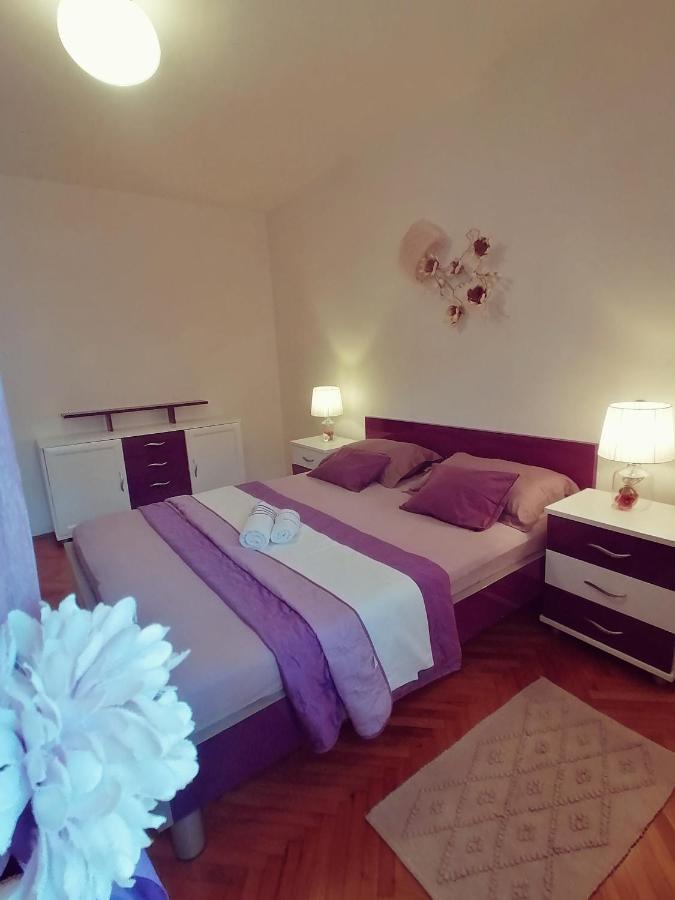 Niki Hvar Apartment *
