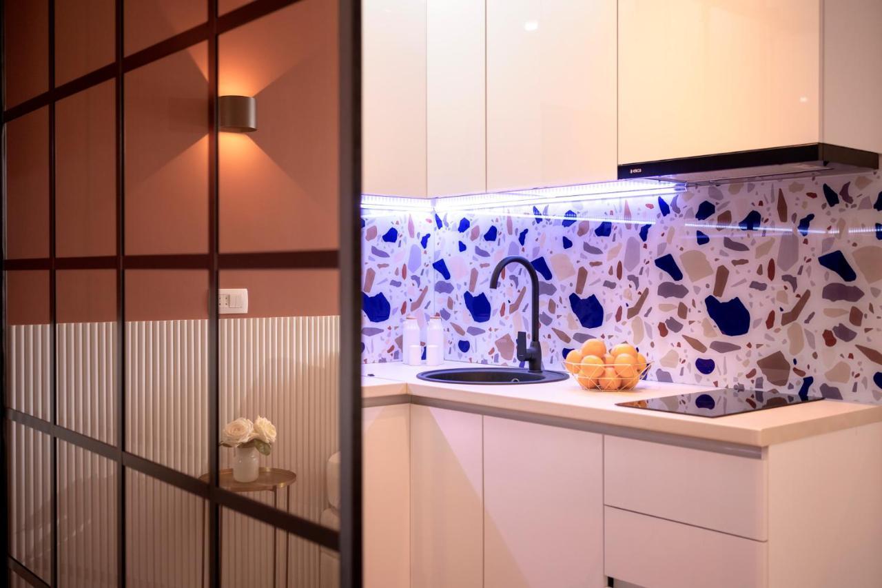 Fingerprint 5 Min From Center & Apartment *