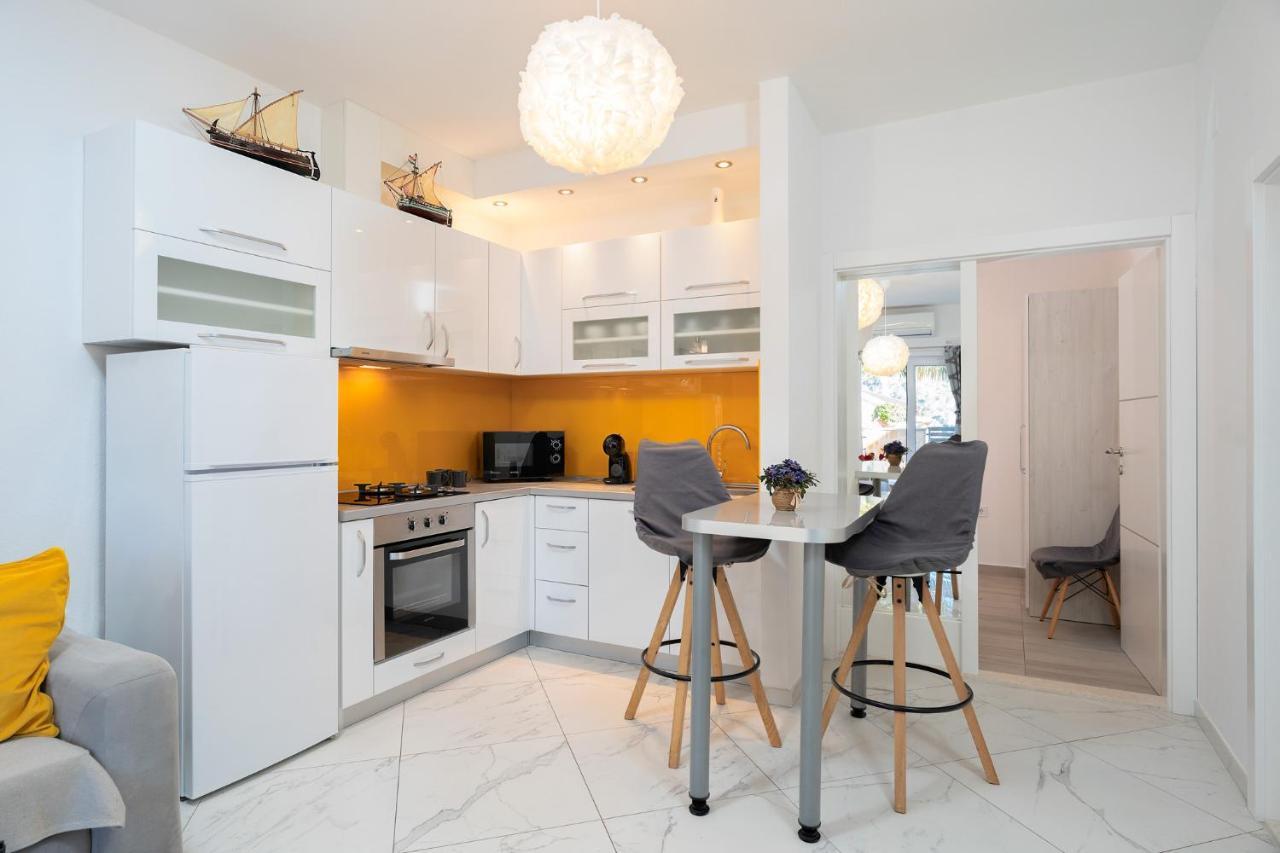 Apartment Capitis In The Center Hvar Town