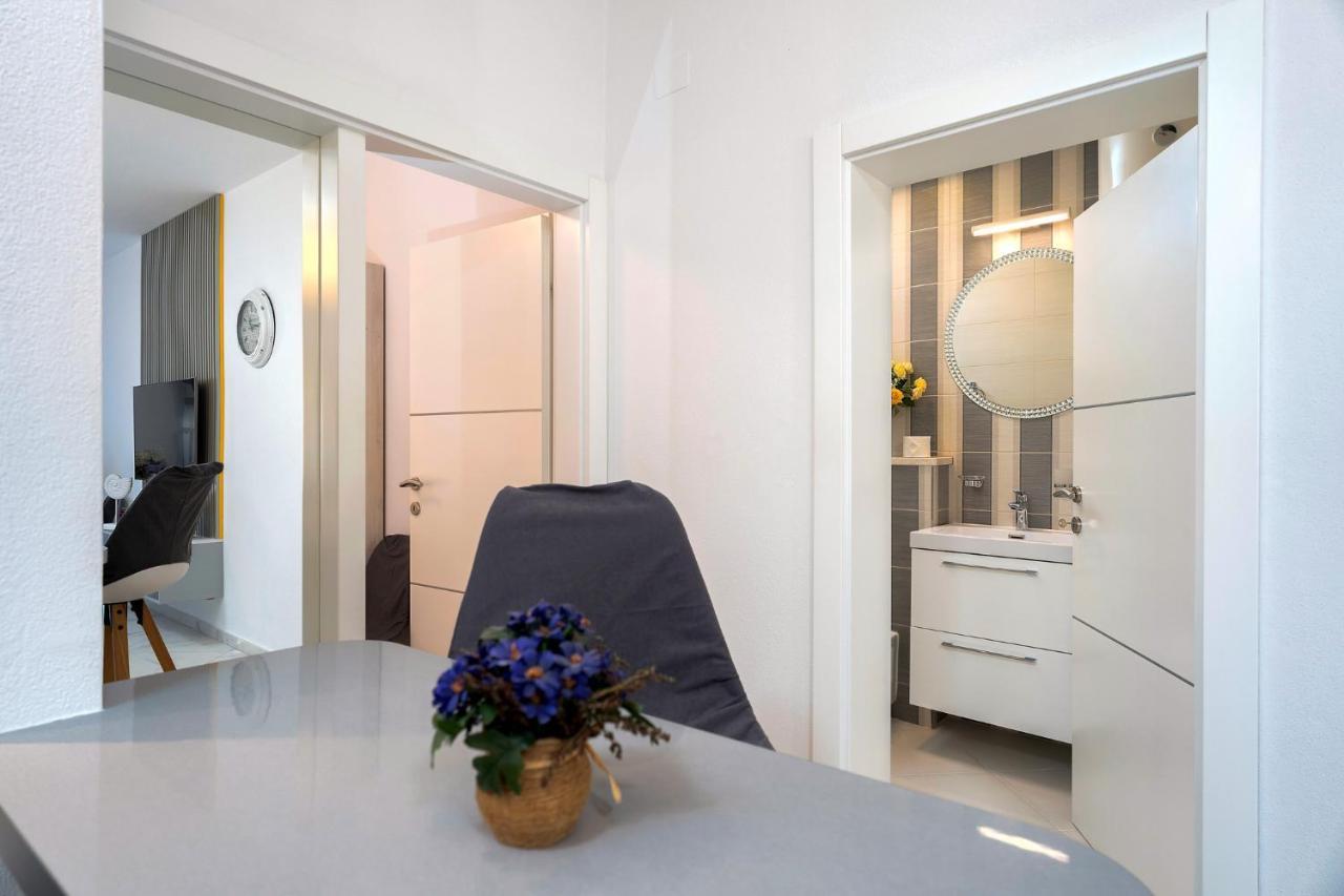 Apartment Capitis In The Center *