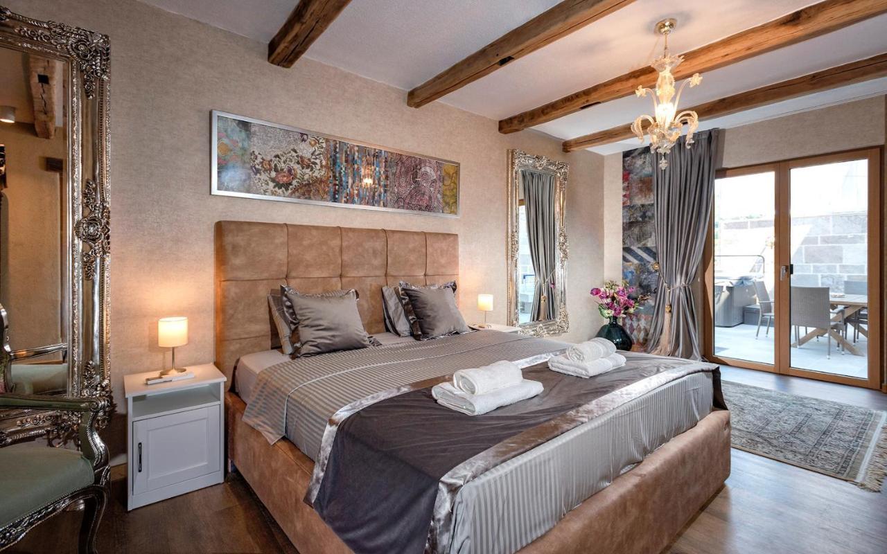 Magical Hvar 5 Bedrooms Aurelia Beautiful Views Outdoor Jacuzzi Villa Hvar Town