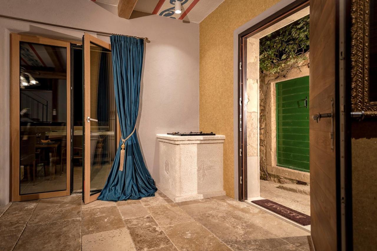 Magical Hvar 5 Bedrooms Aurelia Beautiful Views Outdoor Jacuzzi Villa