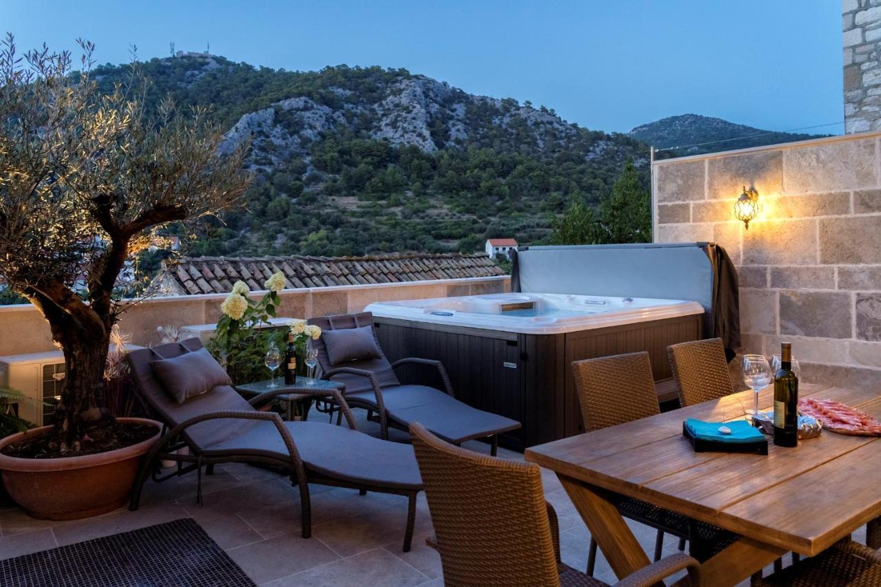 Magical Hvar 5 Bedrooms Aurelia Beautiful Views Outdoor Jacuzzi Hvar Town