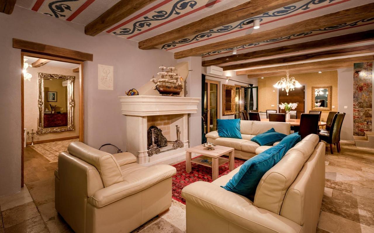 Villa Magical Hvar 5 Bedrooms Aurelia Beautiful Views Outdoor Jacuzzi *