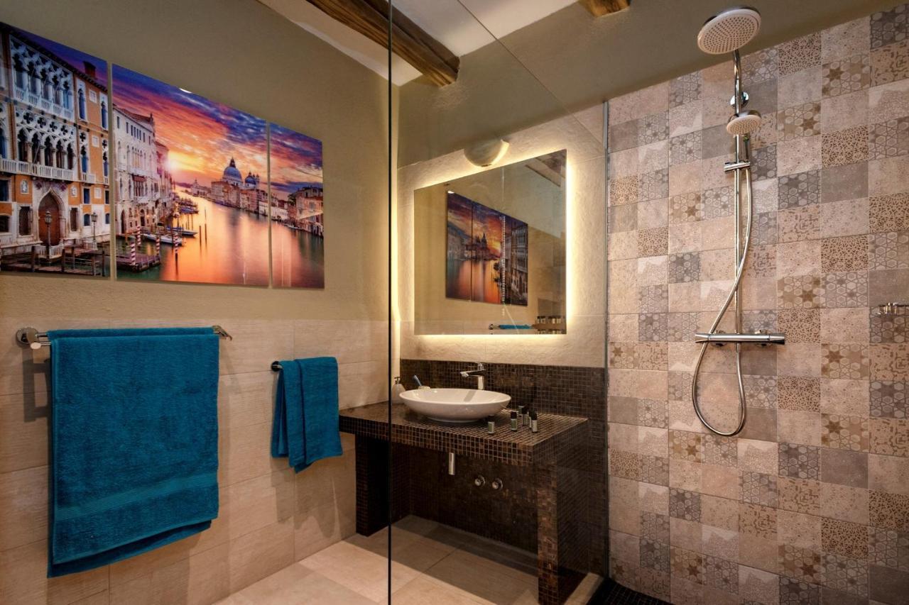 Magical Hvar 5 Bedrooms Aurelia Beautiful Views Outdoor Jacuzzi *