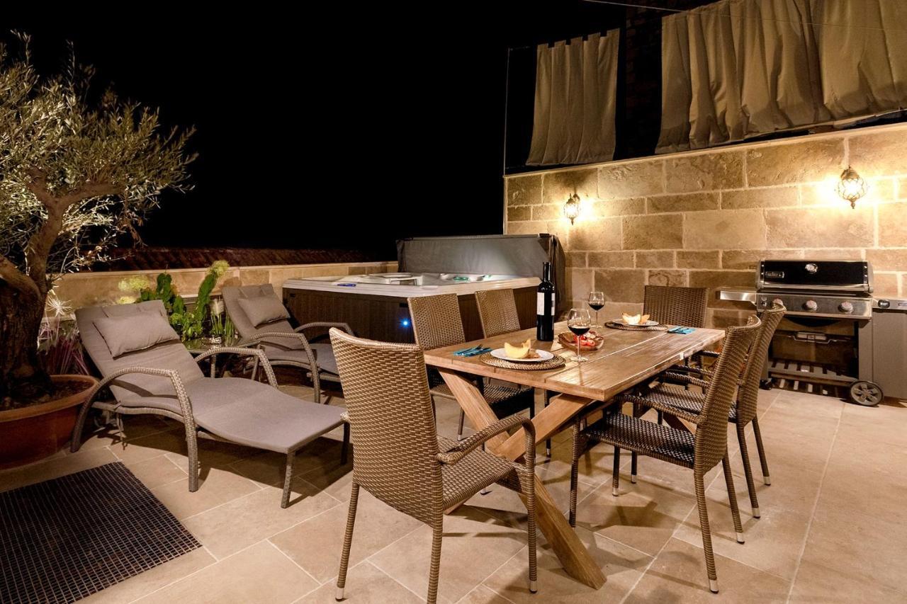 Magical Hvar 5 Bedrooms Aurelia Beautiful Views Outdoor Jacuzzi *