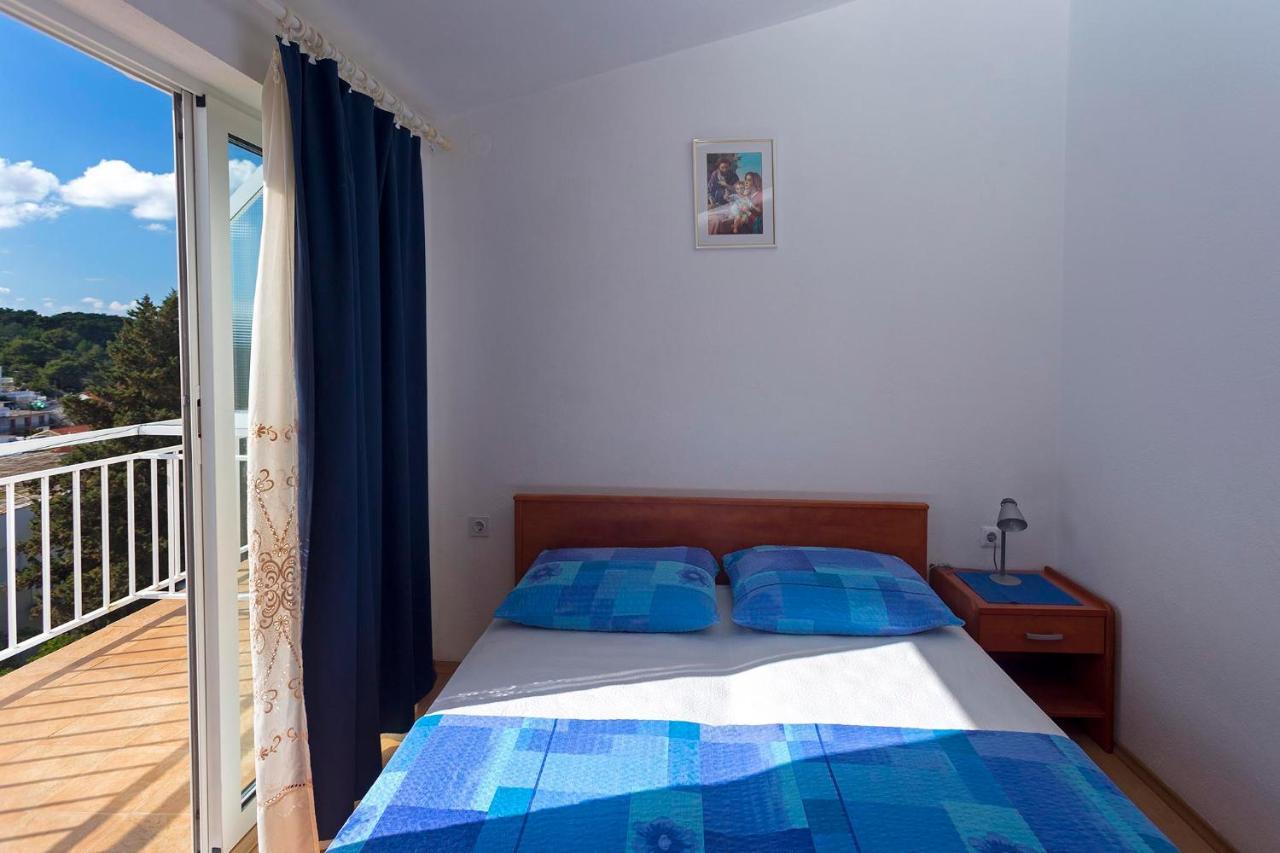 Apartment Dora Hvar Town