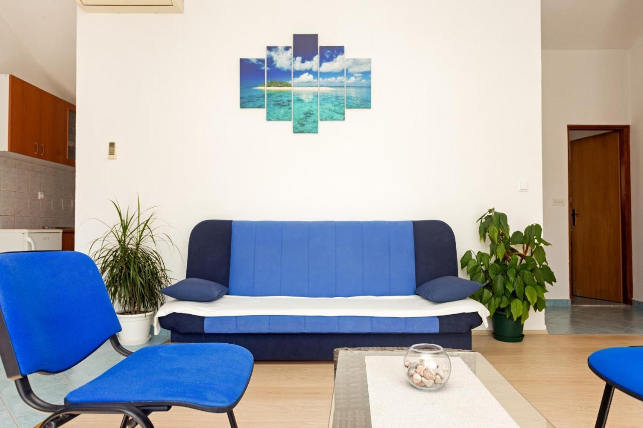 Apartment Dora Hvar Town