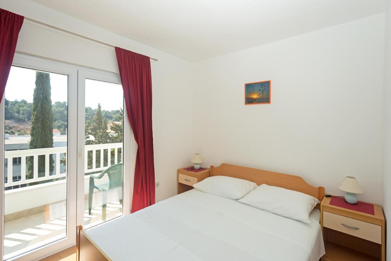 Apartment Dora