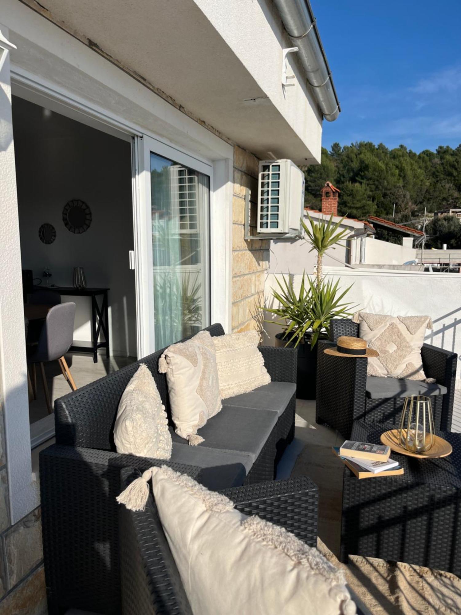 Tino Apartment Hvar Town