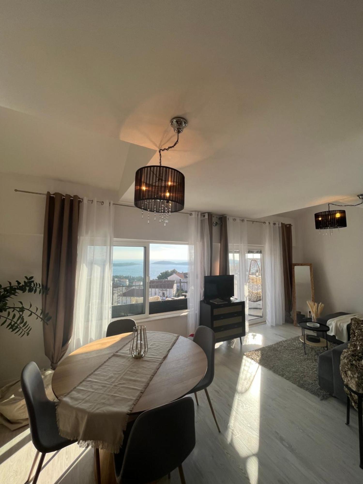 Apartment Tino