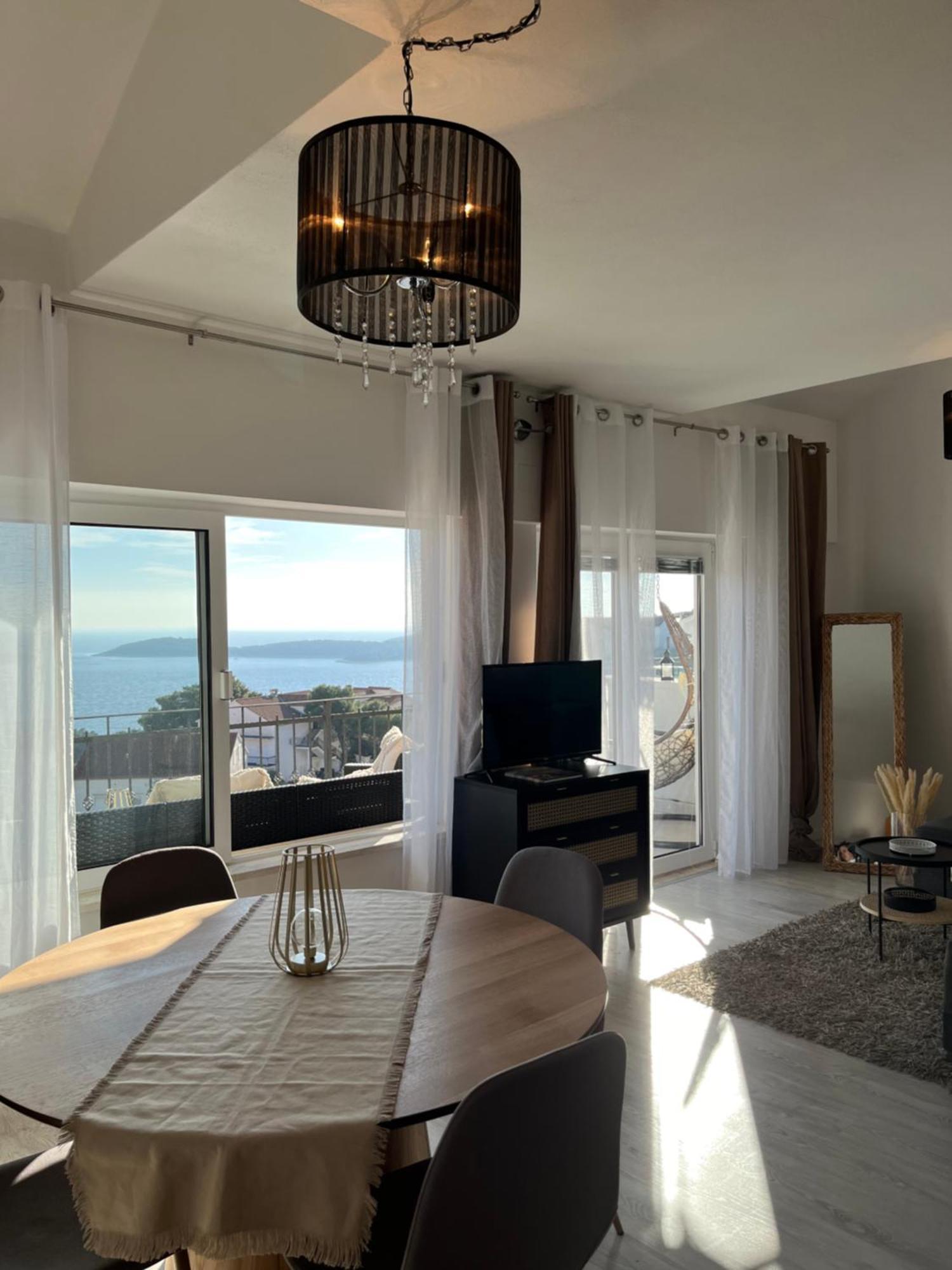 Tino Apartment Hvar Town