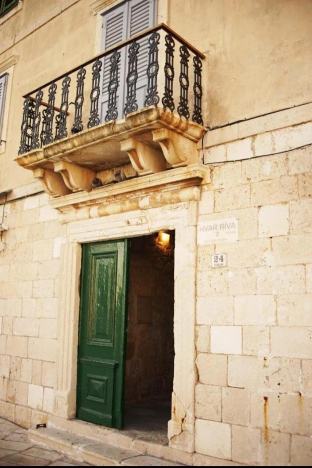 Apartment Hvar Riva