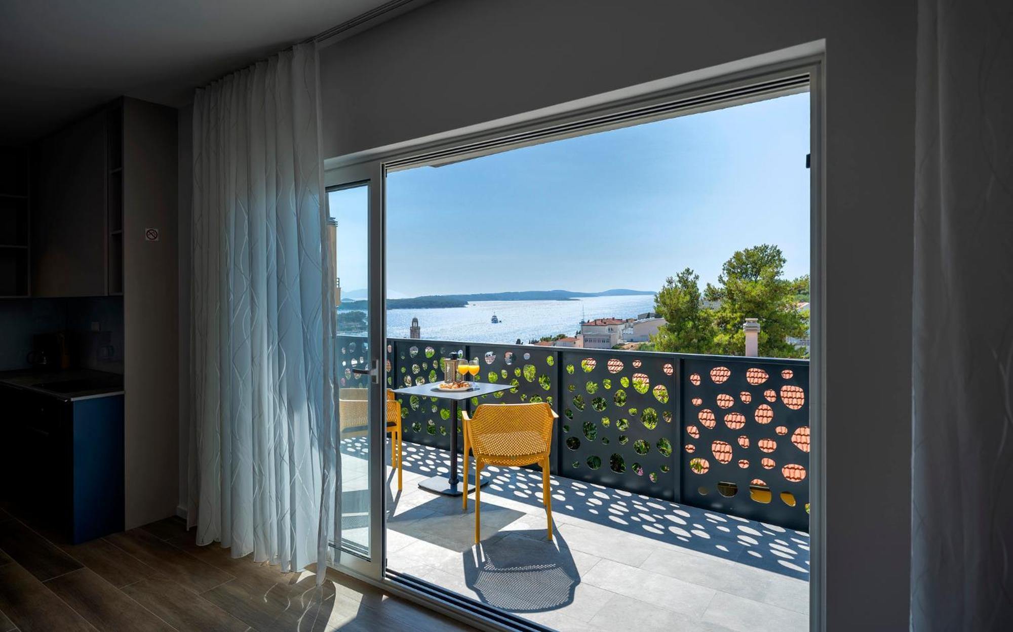 Modern, 2 Bedroom * Hvar Town