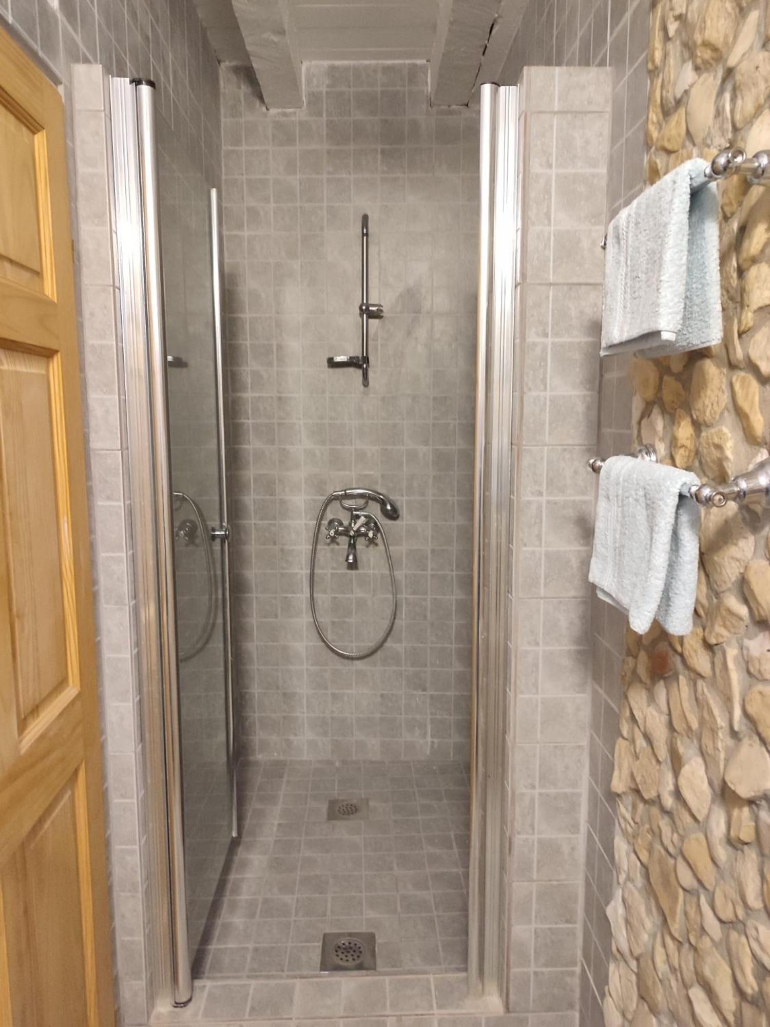 Villa Marea - Old Town Retreat
