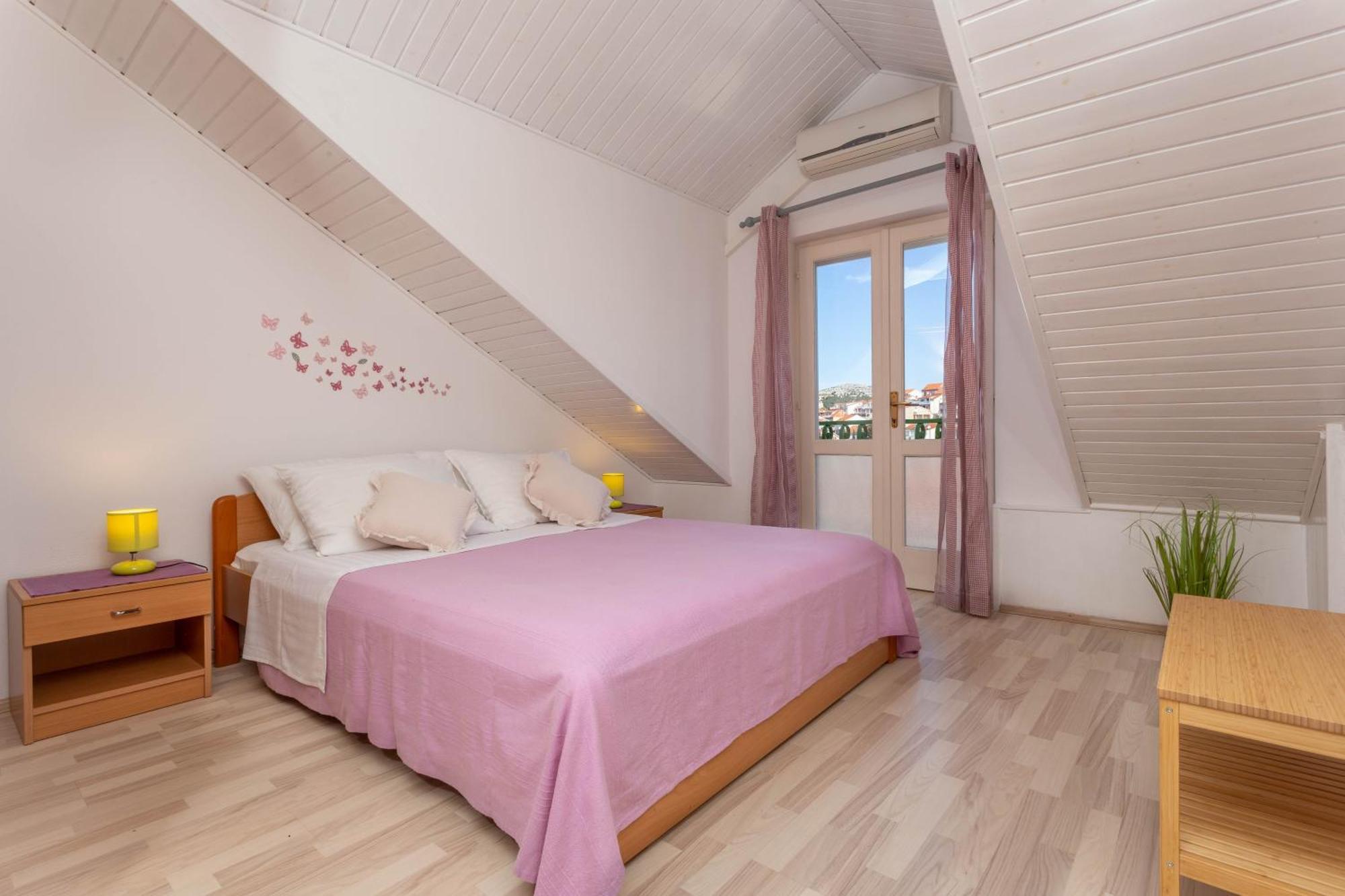 Apartment Marija Bibic Hvar Town