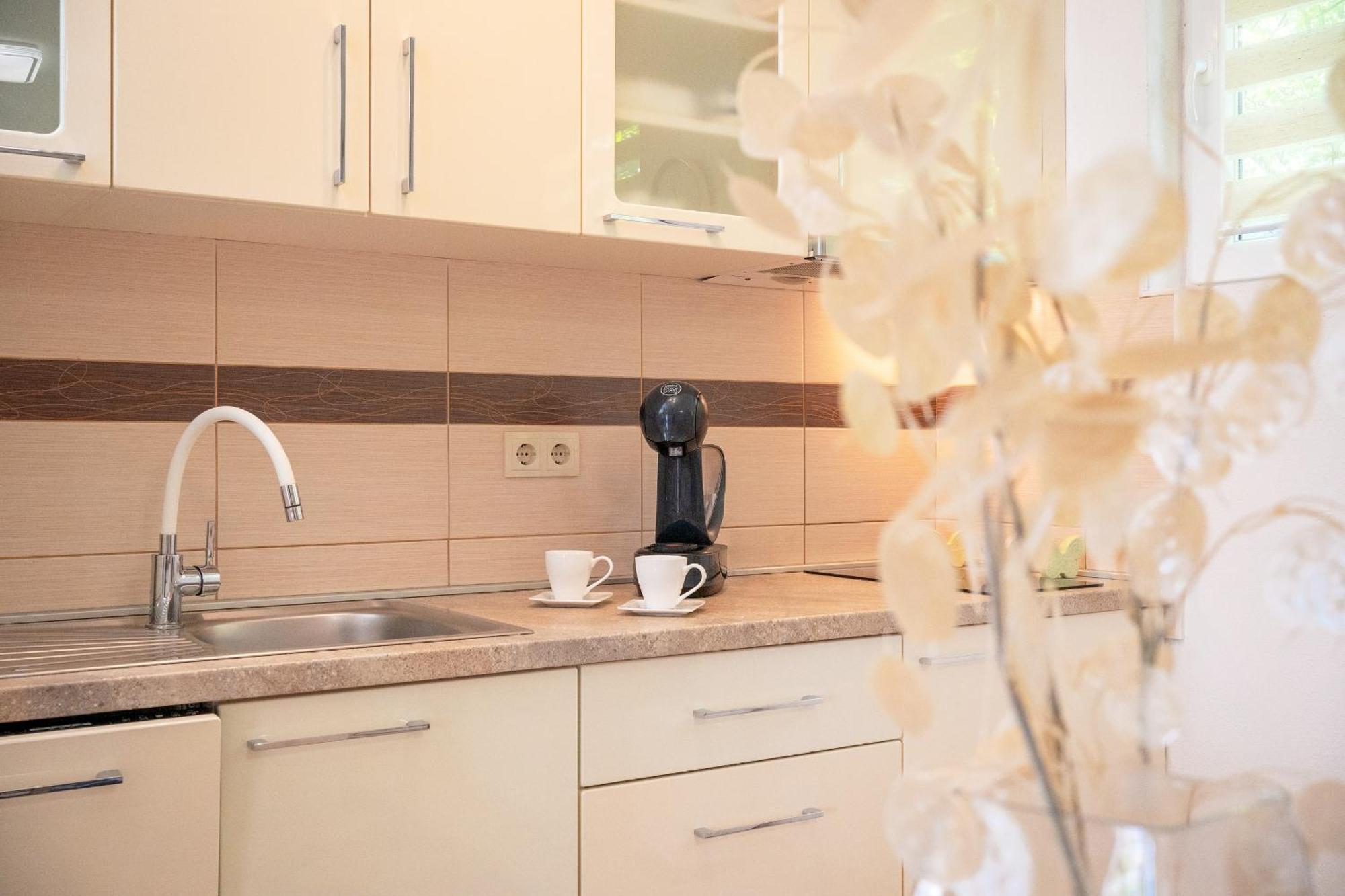 Guest house Edi - Zf Hvar 3*