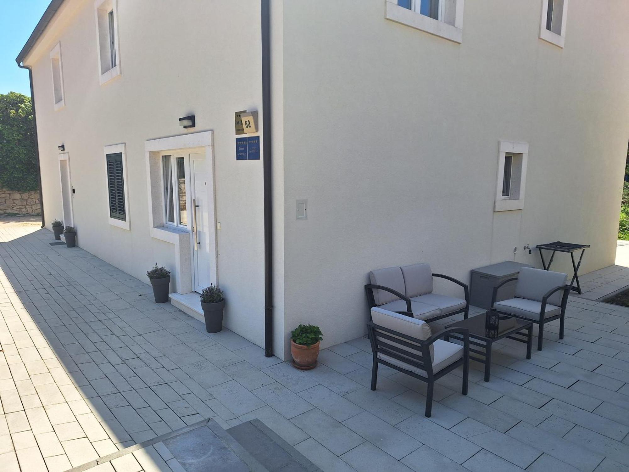 Mimi Apartment Hvar Town