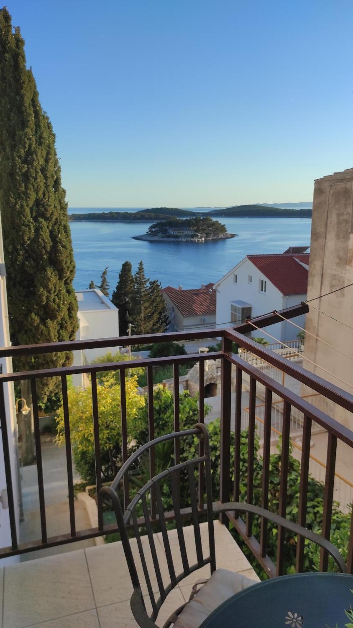 Apartment Milton Hvar Hvar Town