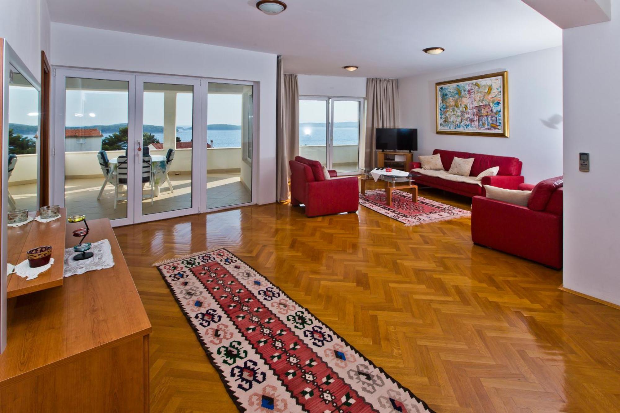 Lucija Apartment Hvar Town