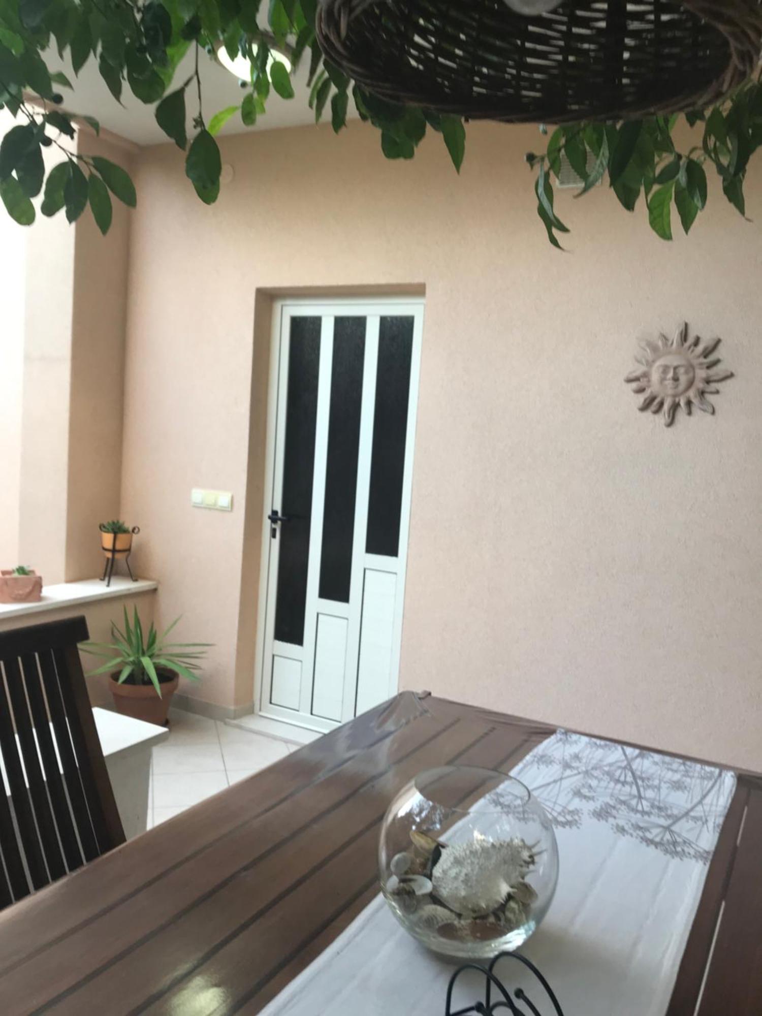 Apartment Jani *