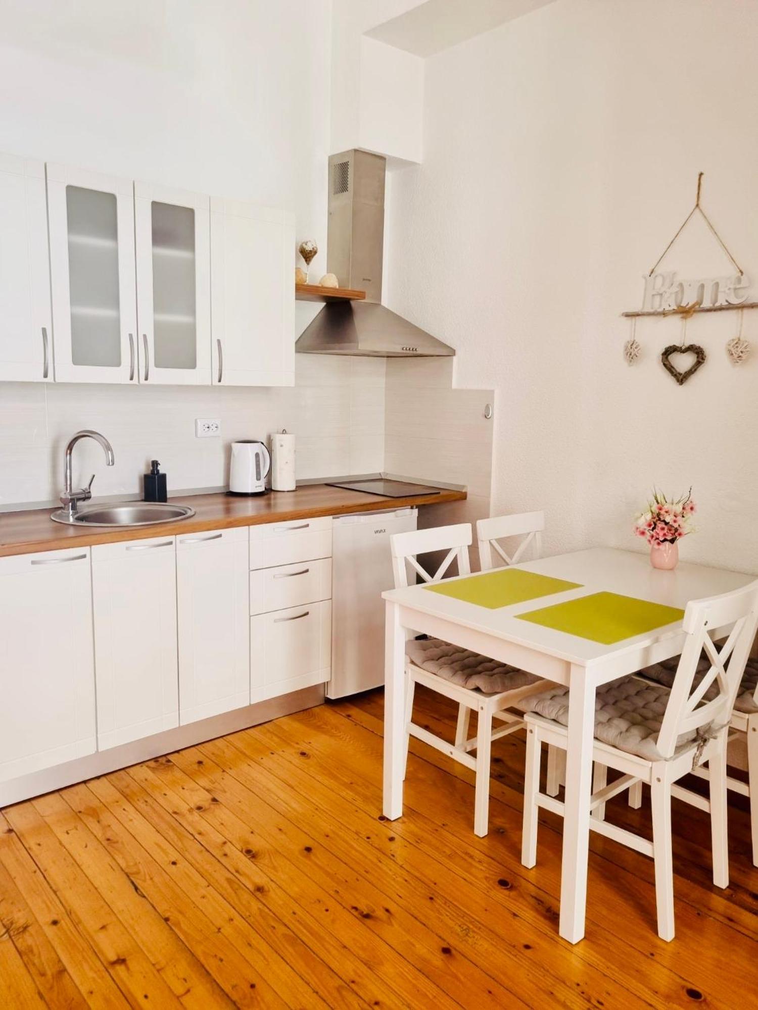 Lukrecia Apartment Hvar Town