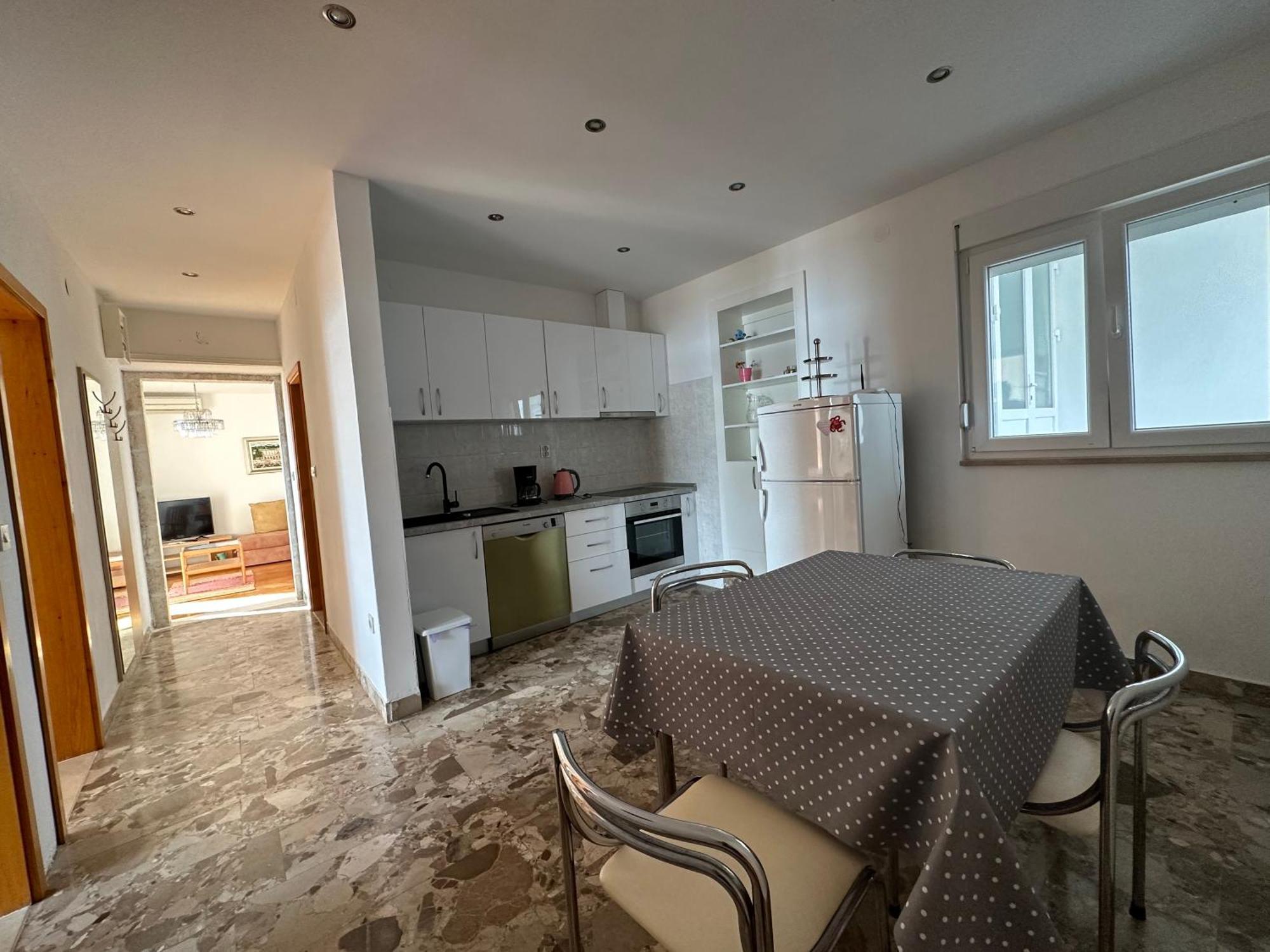 Apartment Porthos *