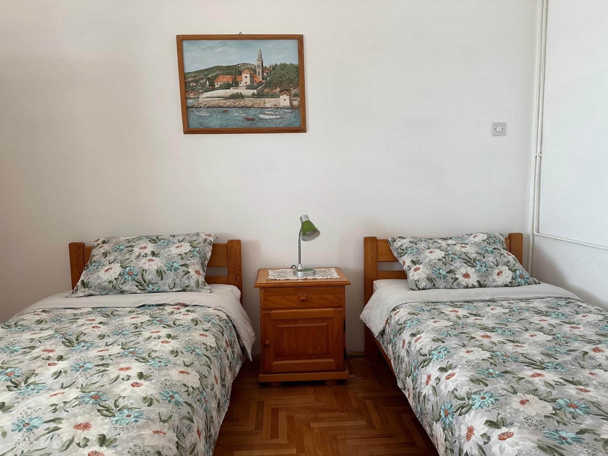 Porthos Apartment Hvar Town