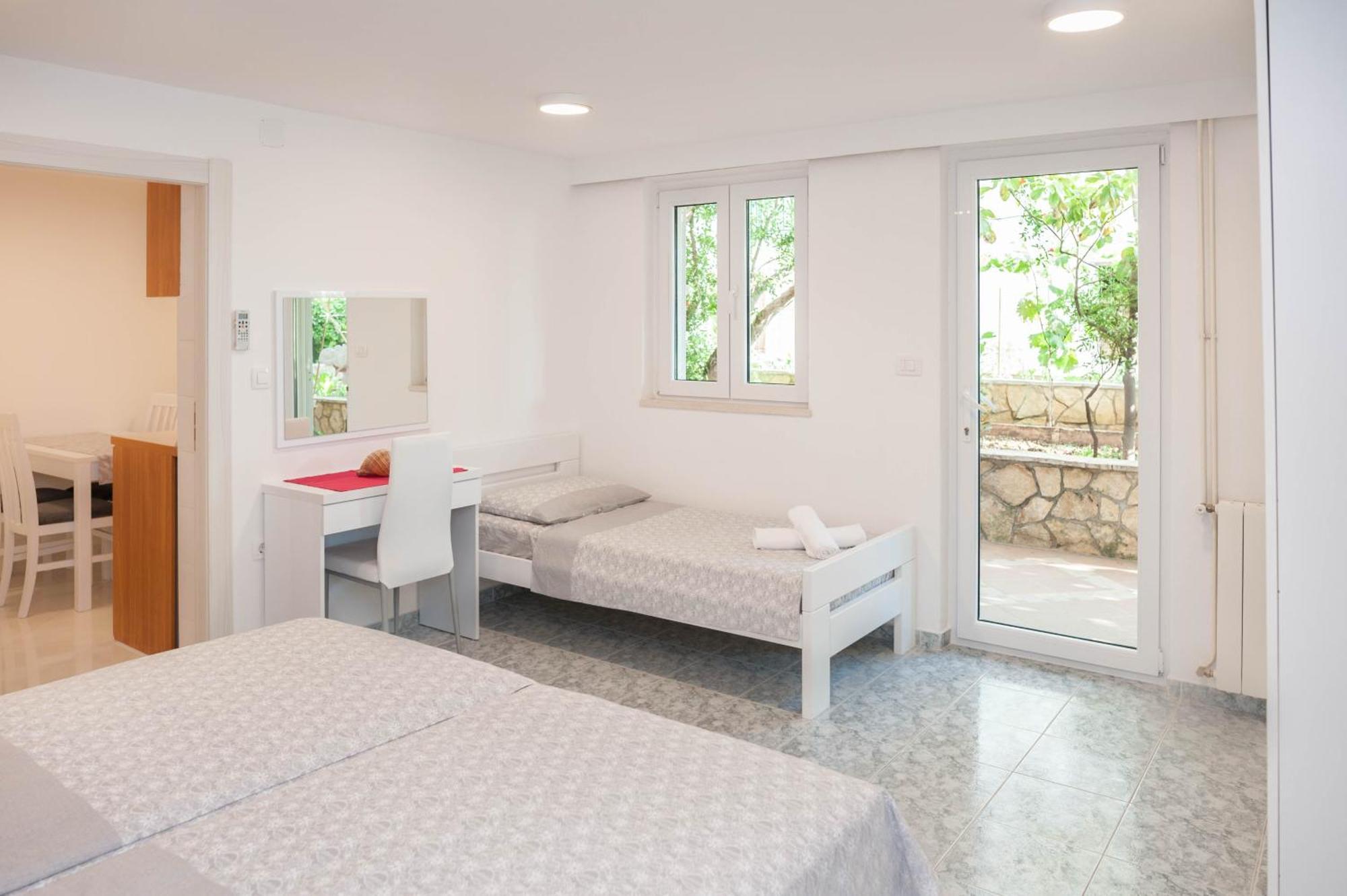 Majic 2 Apartman Hvar Town