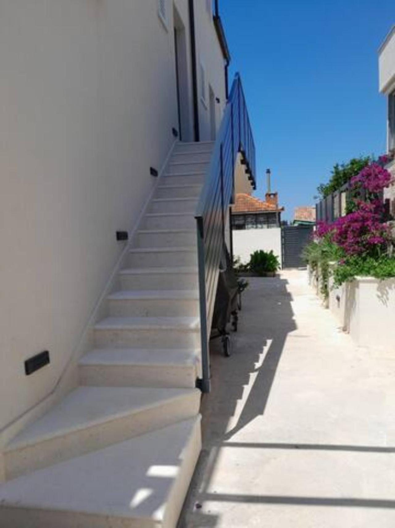 Delux Nena Apartment Hvar Town