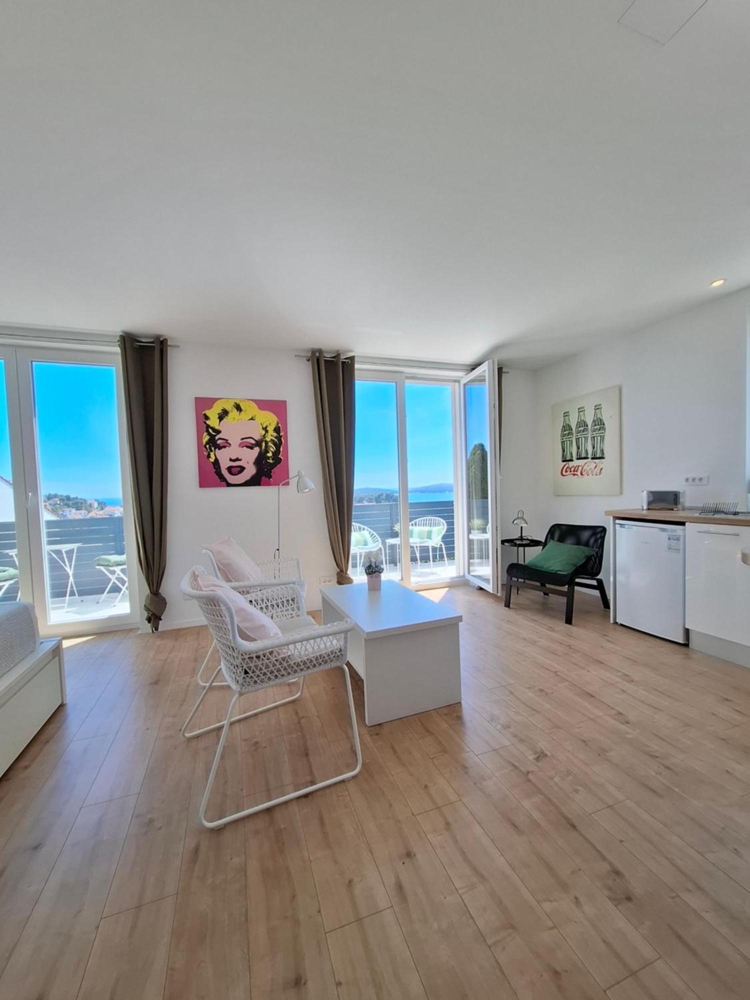 Apartment Delux Nena Hvar Town