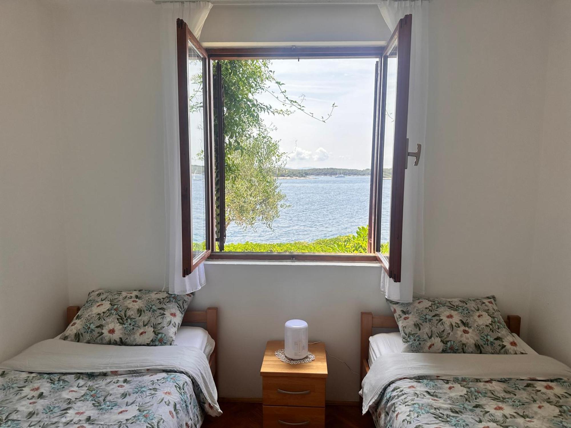 Porthos Apartment Hvar Town
