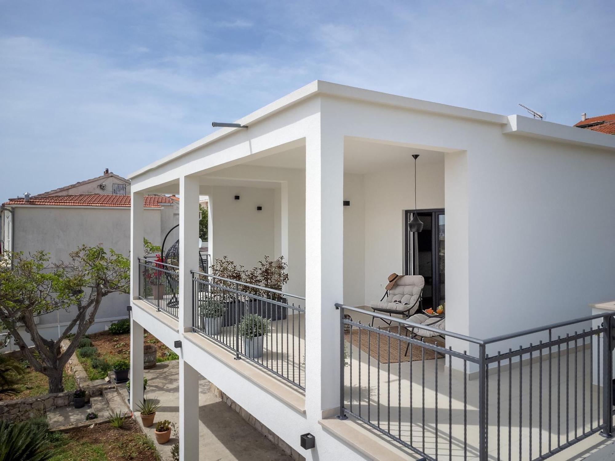 Zbondini Oasis - Hvar