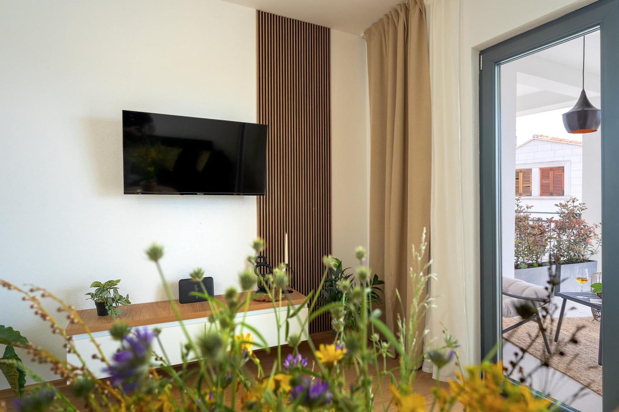 Zbondini Oasis - Hvar Apartamento *