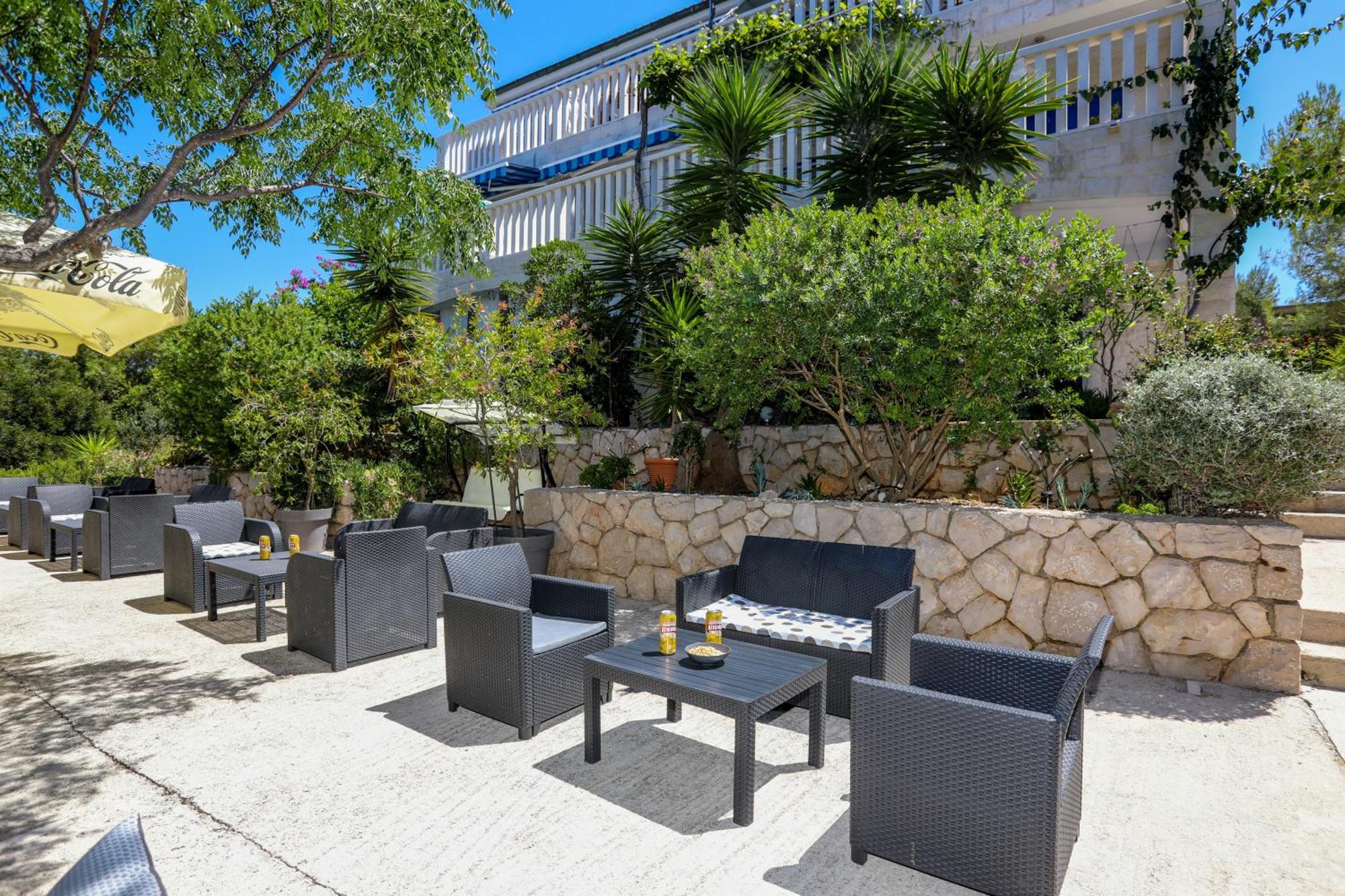 Island Breeze M - Zf Hvar *
