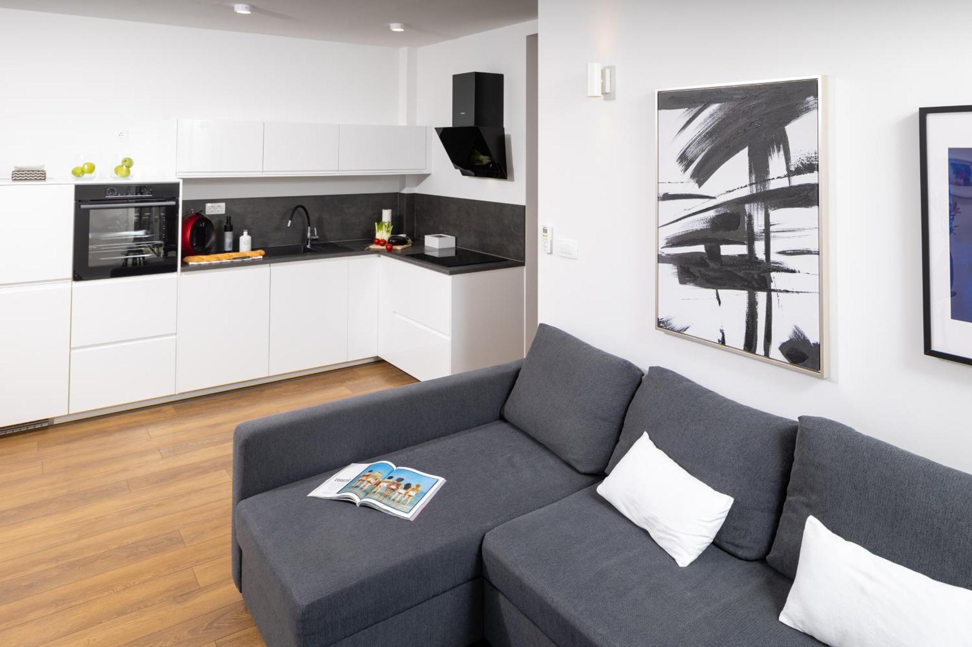 Apartment House 