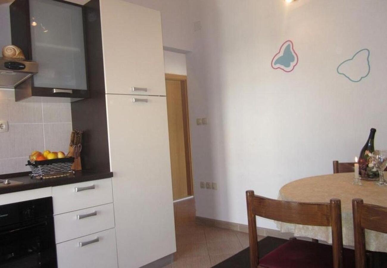 Apartment Sto