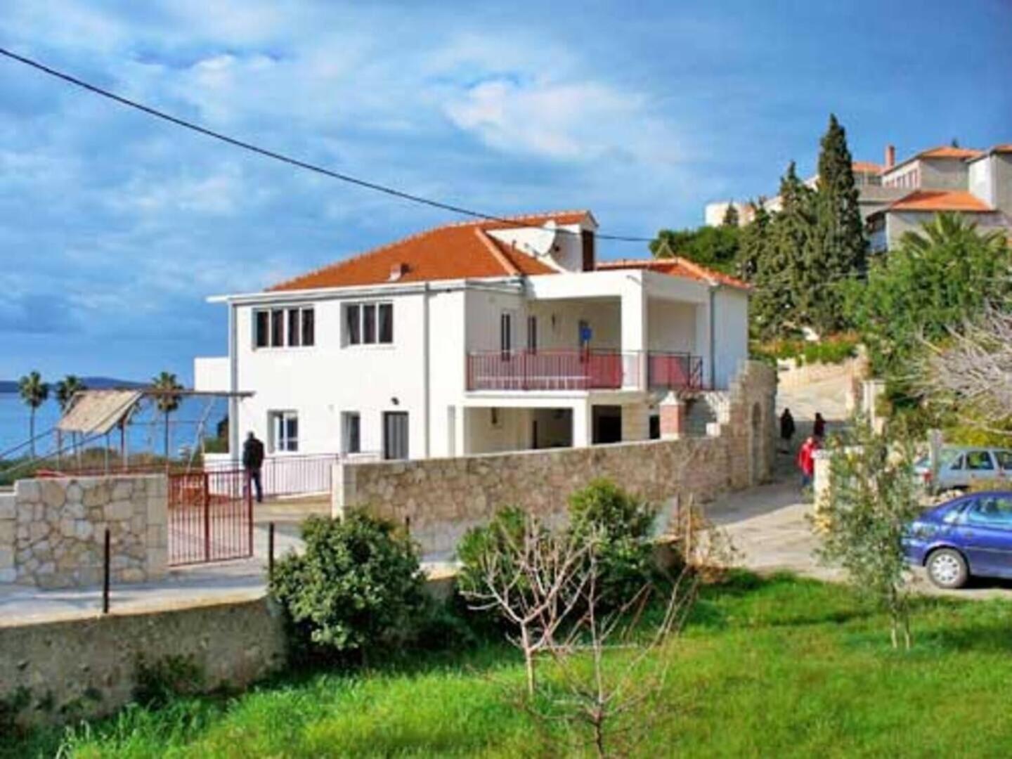 Eta Appartement *