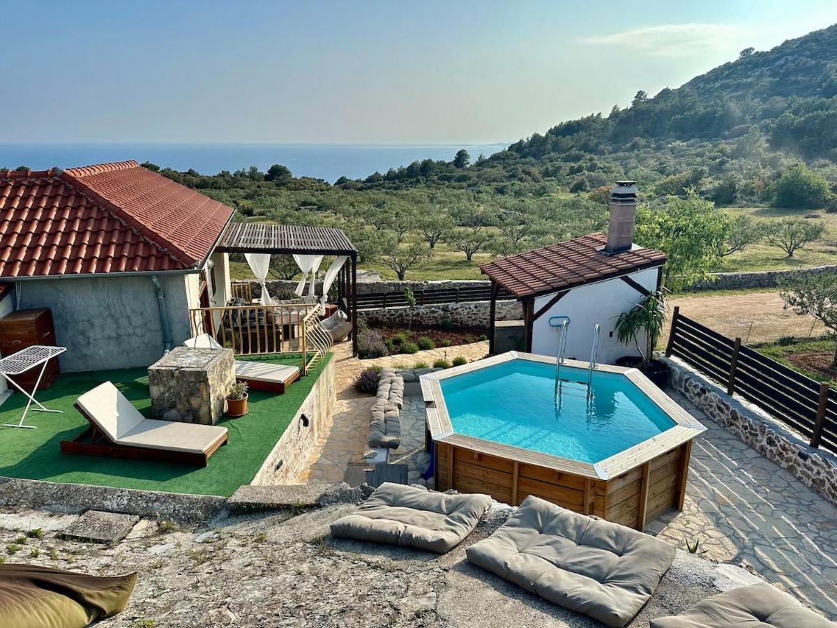 Holiday home Olive House Rezo *