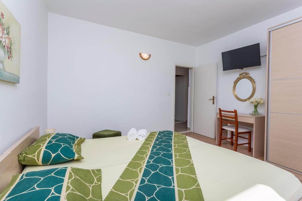 Apartment Ana Hvar Town