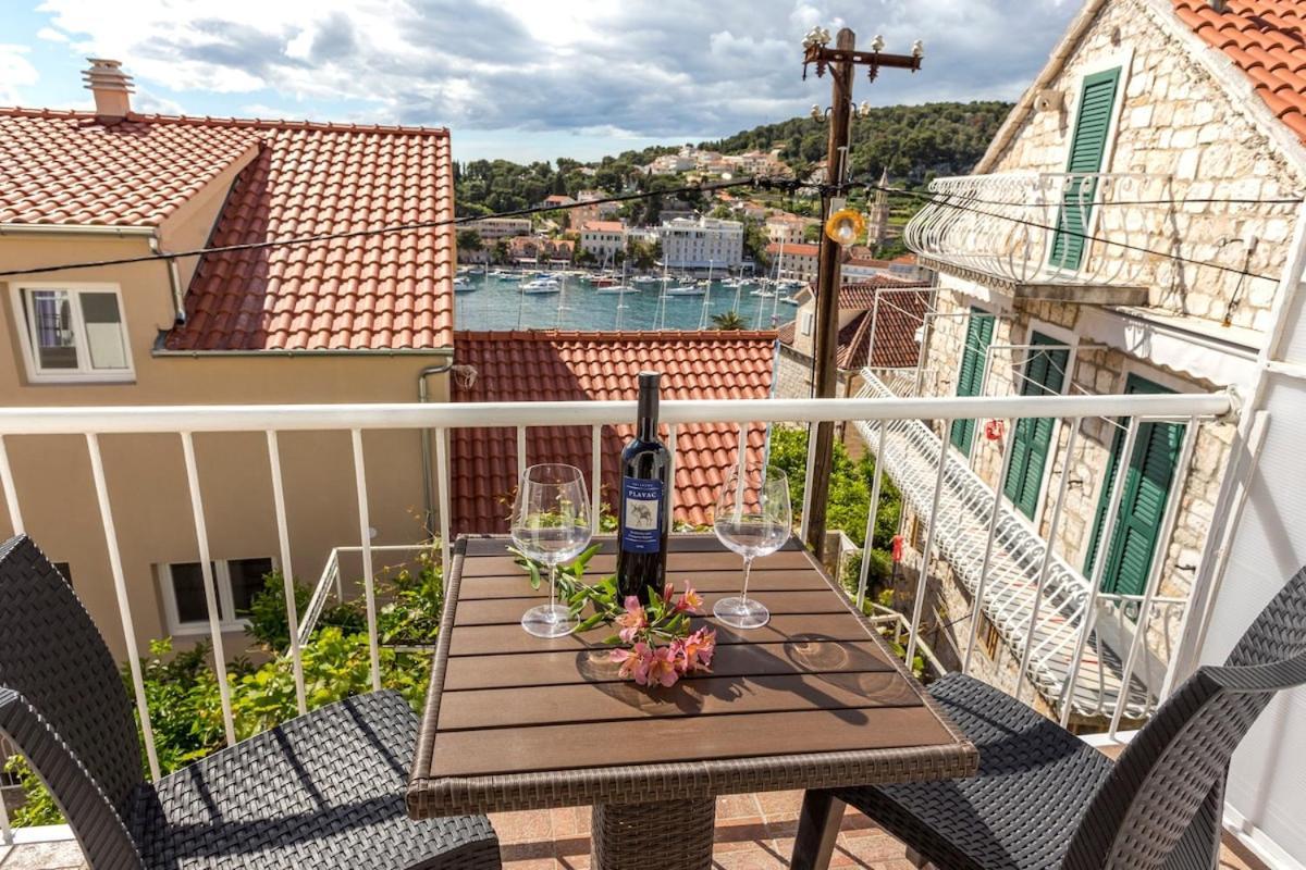 Ana * Hvar Town