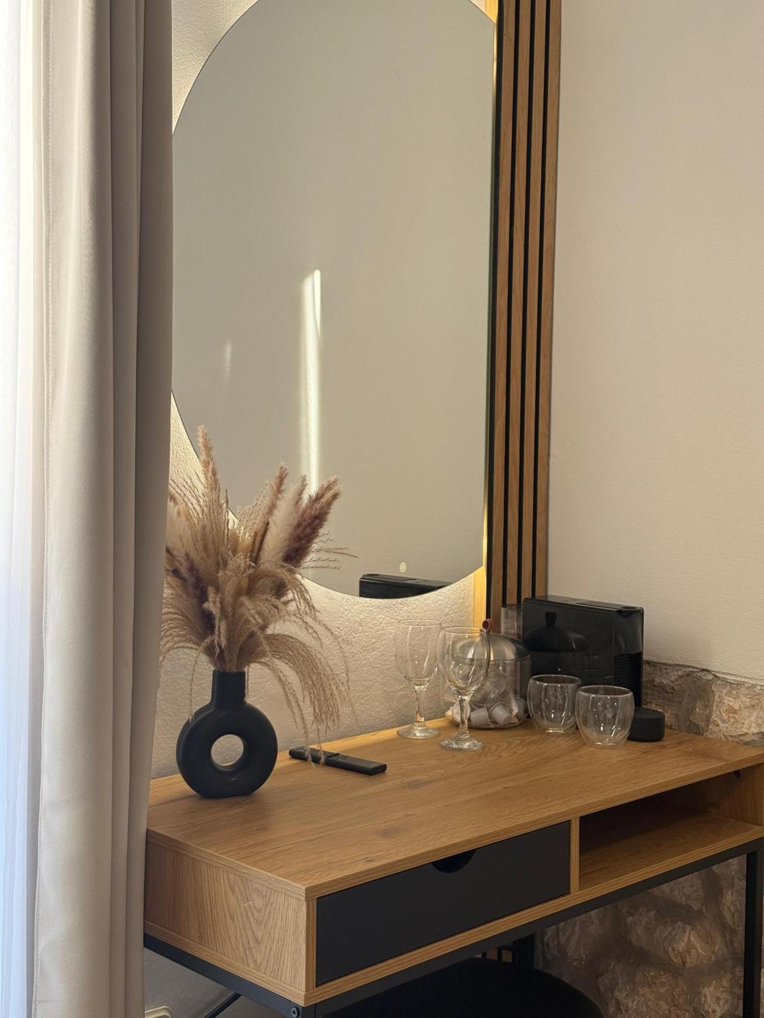 Cb Boutique Bed & Breakfast