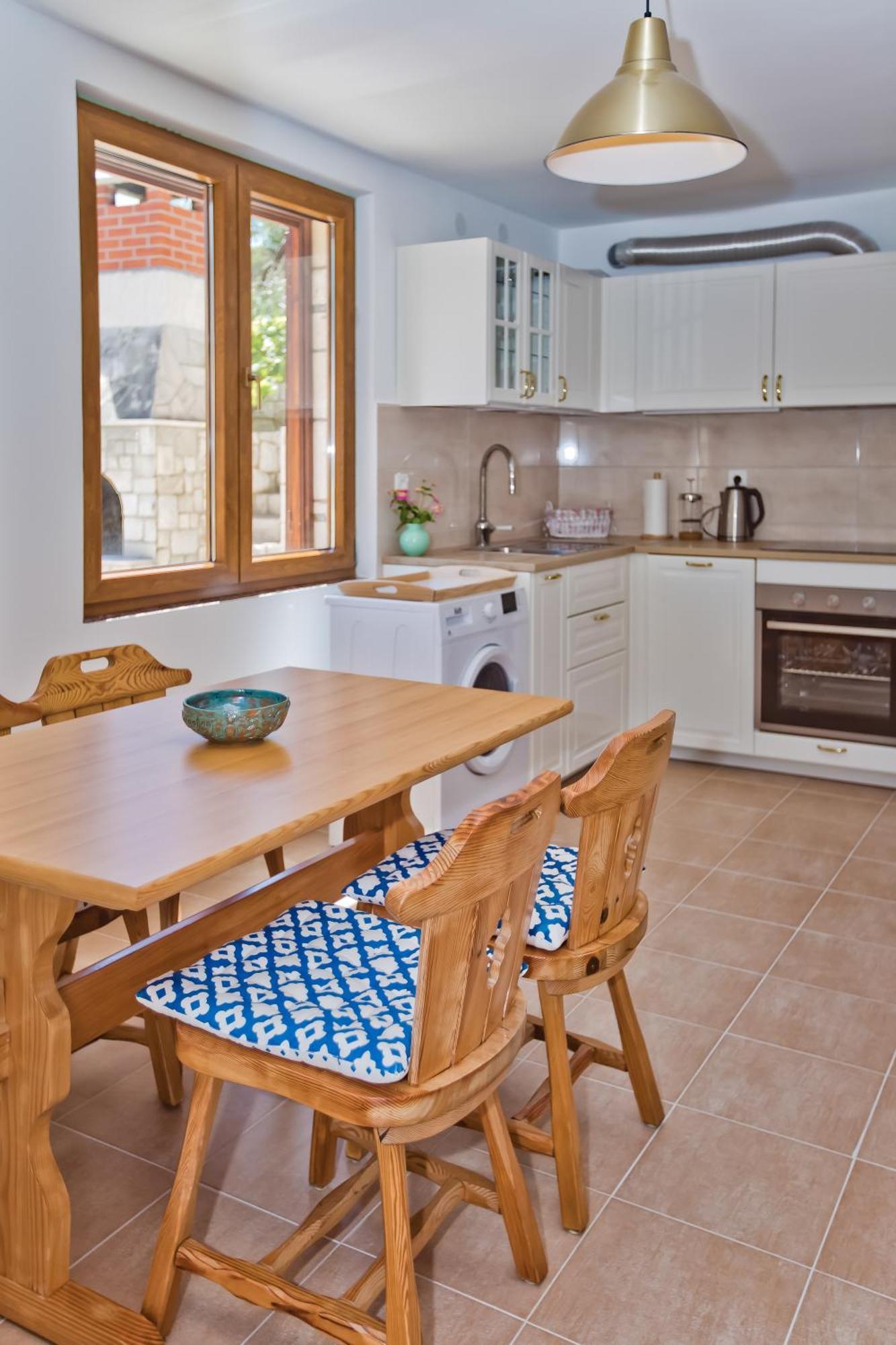Peaceful Old Town Apartment With Sea And Sunrise Views Hvar Town