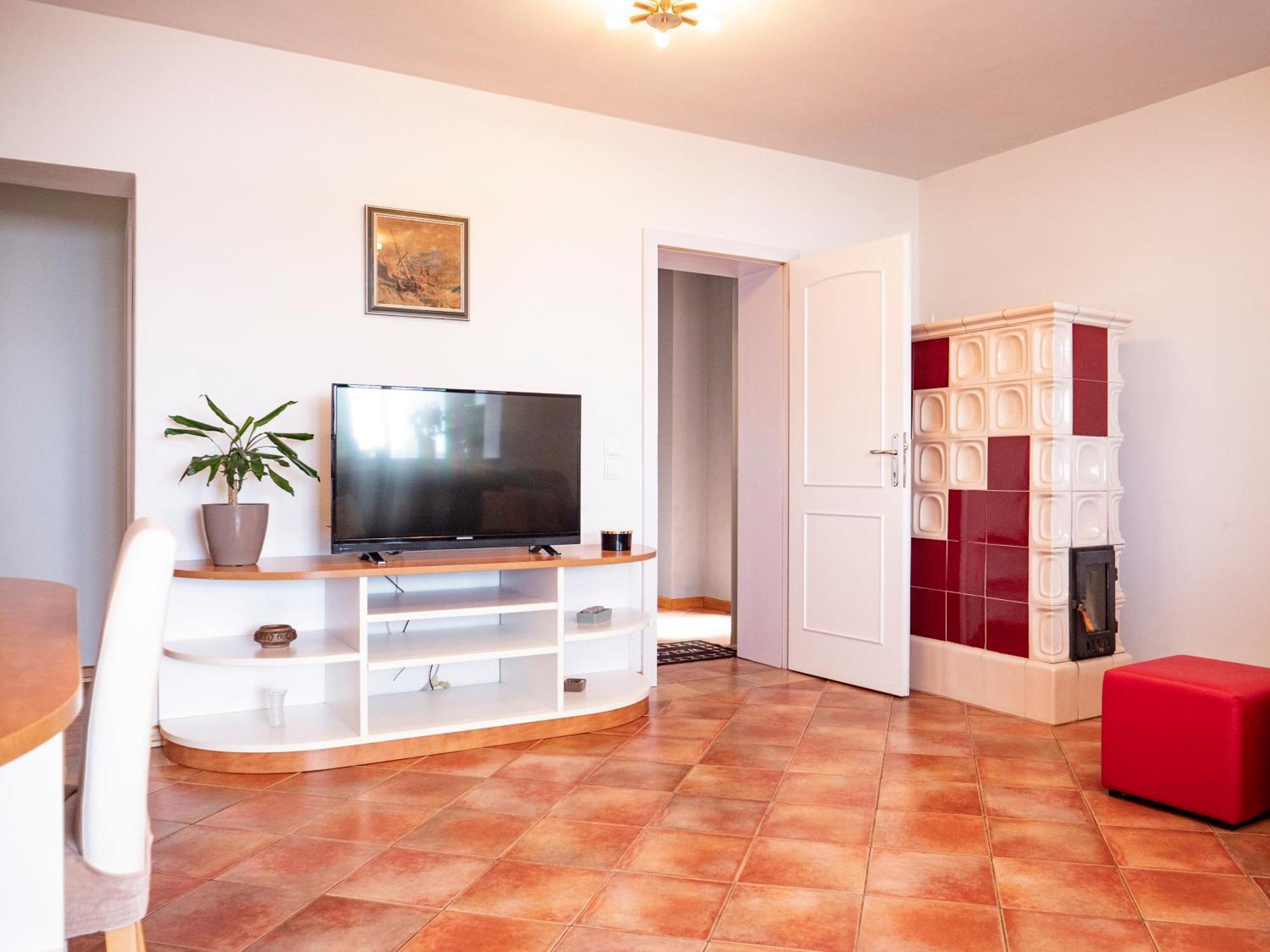 Apartment Jelka- Center Of *