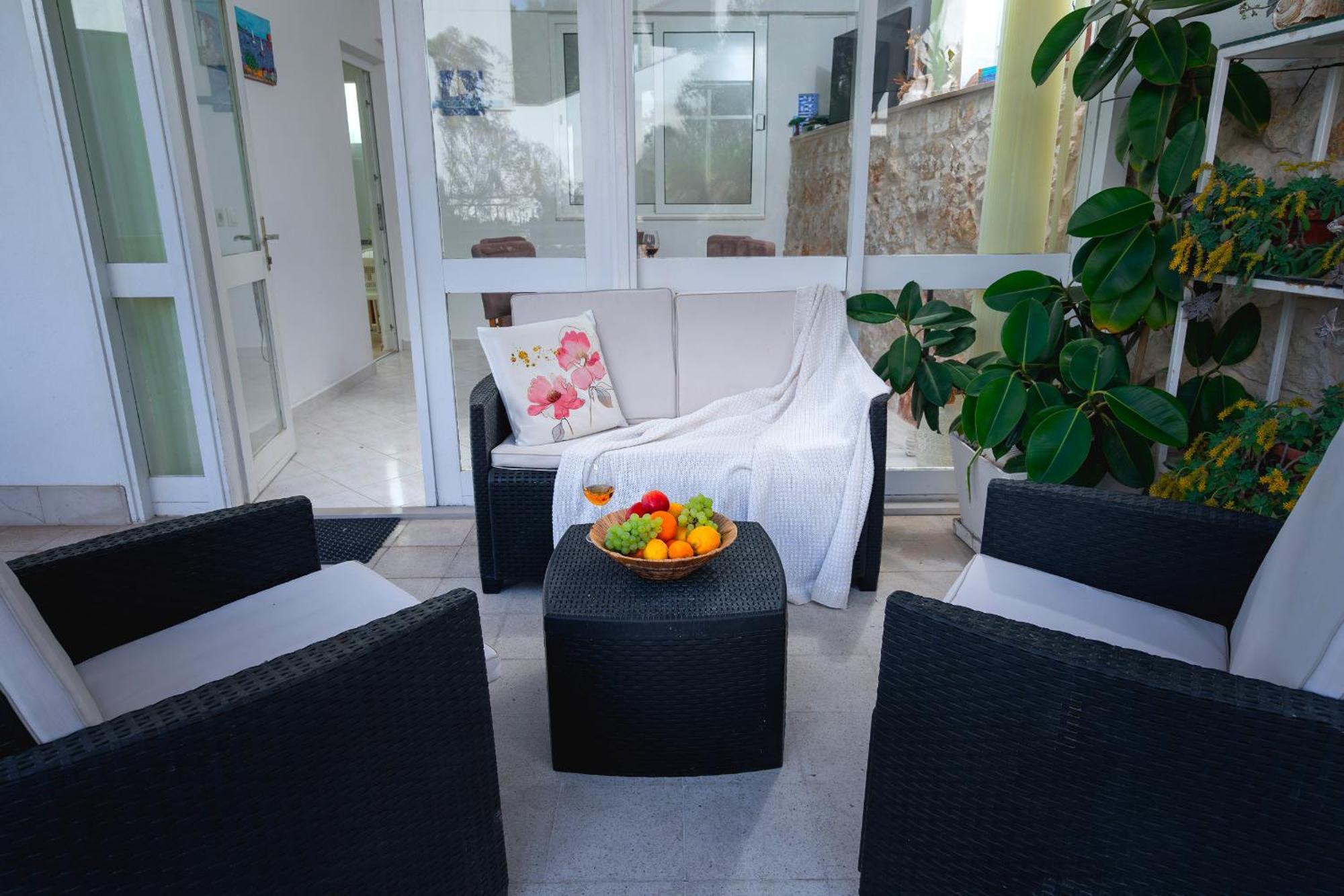 Ana Del Sol - Zf Hvar