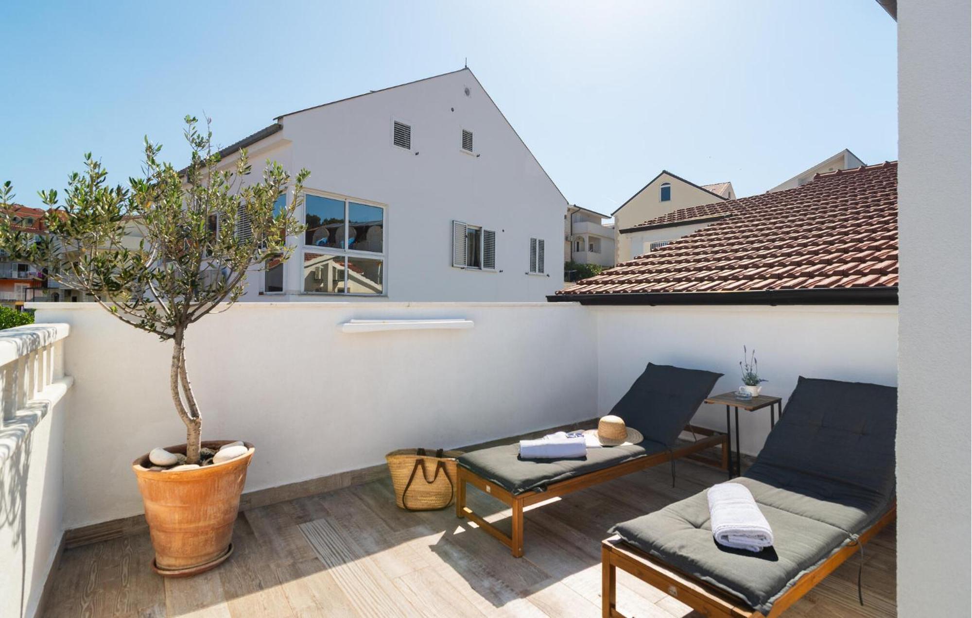 2 Bedroom Lovely In Hvar *
