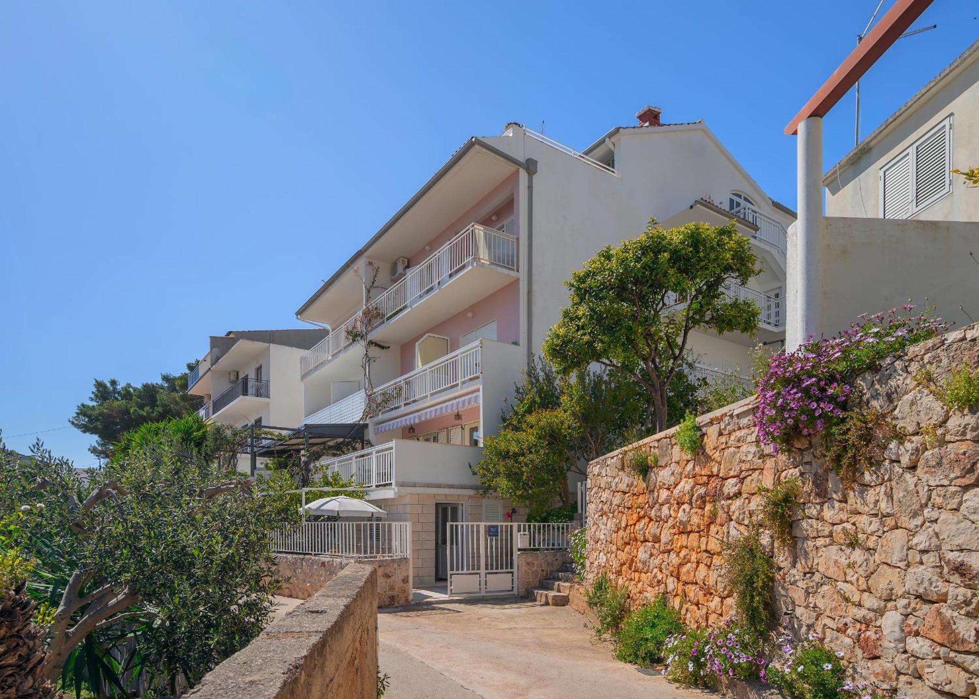 Ana Del Sol - Zf Hvar Apartman