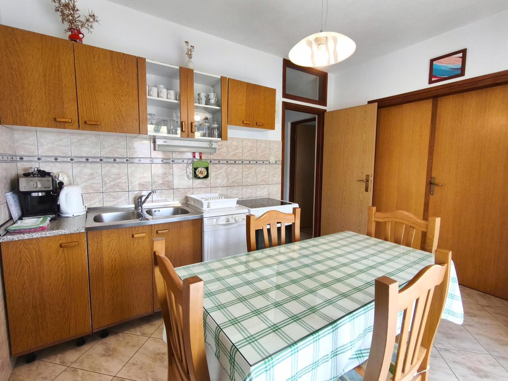 Apartment Lina Vrankovic *