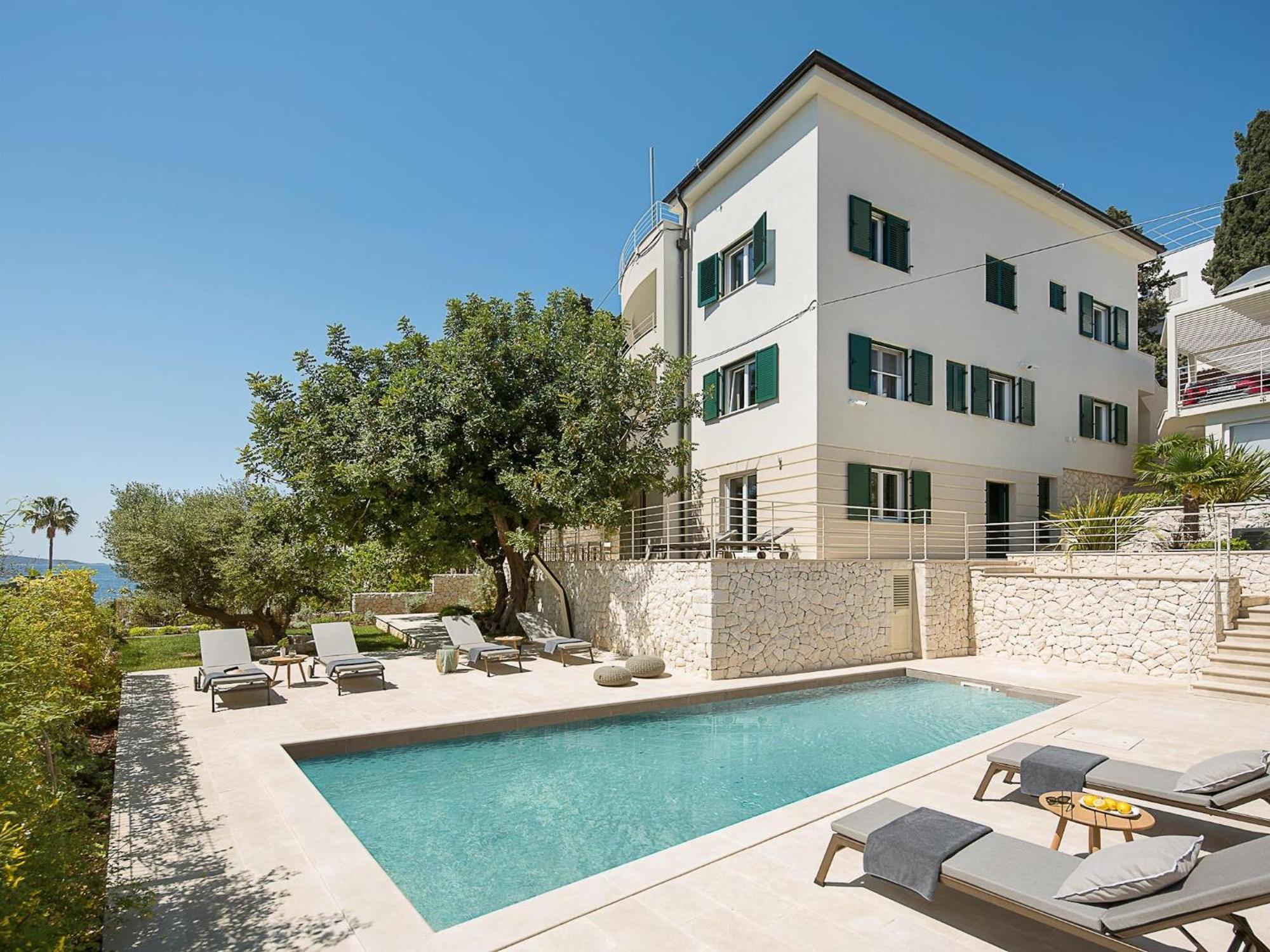 Exclusive Hvar 6 Bedrooms Serenity By The Sea Incredible Sea Monument Views Jacuzzi * Hvar Town