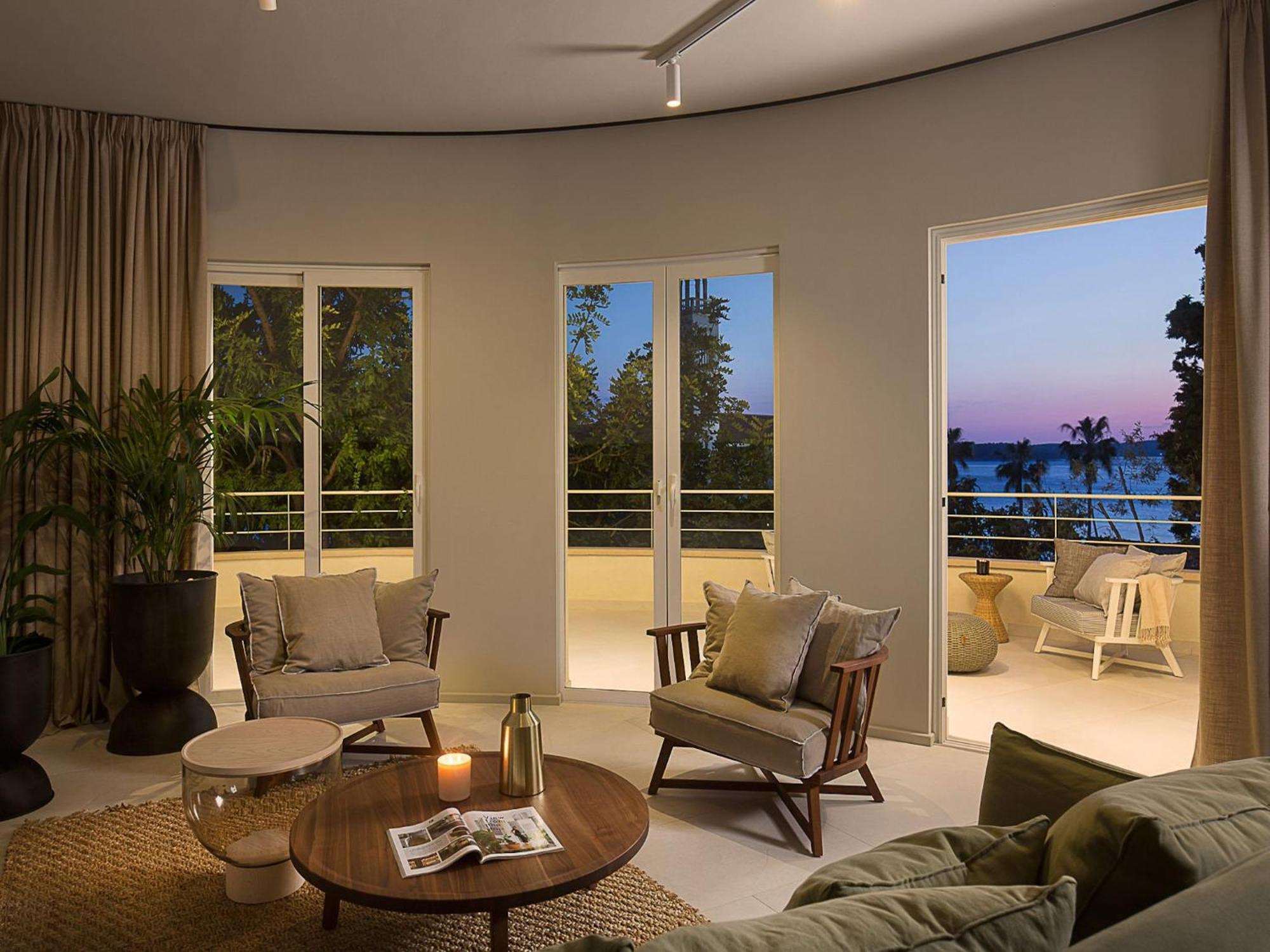 Exclusive Hvar 6 Bedrooms Serenity By The Sea Incredible Sea Monument Views Jacuzzi Villa *